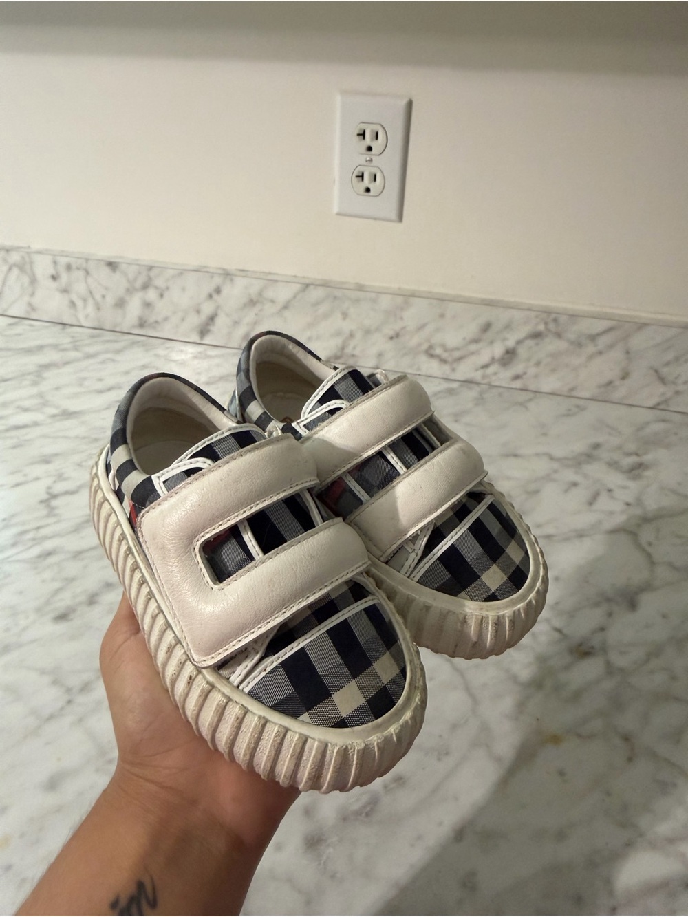 Burberry shoes